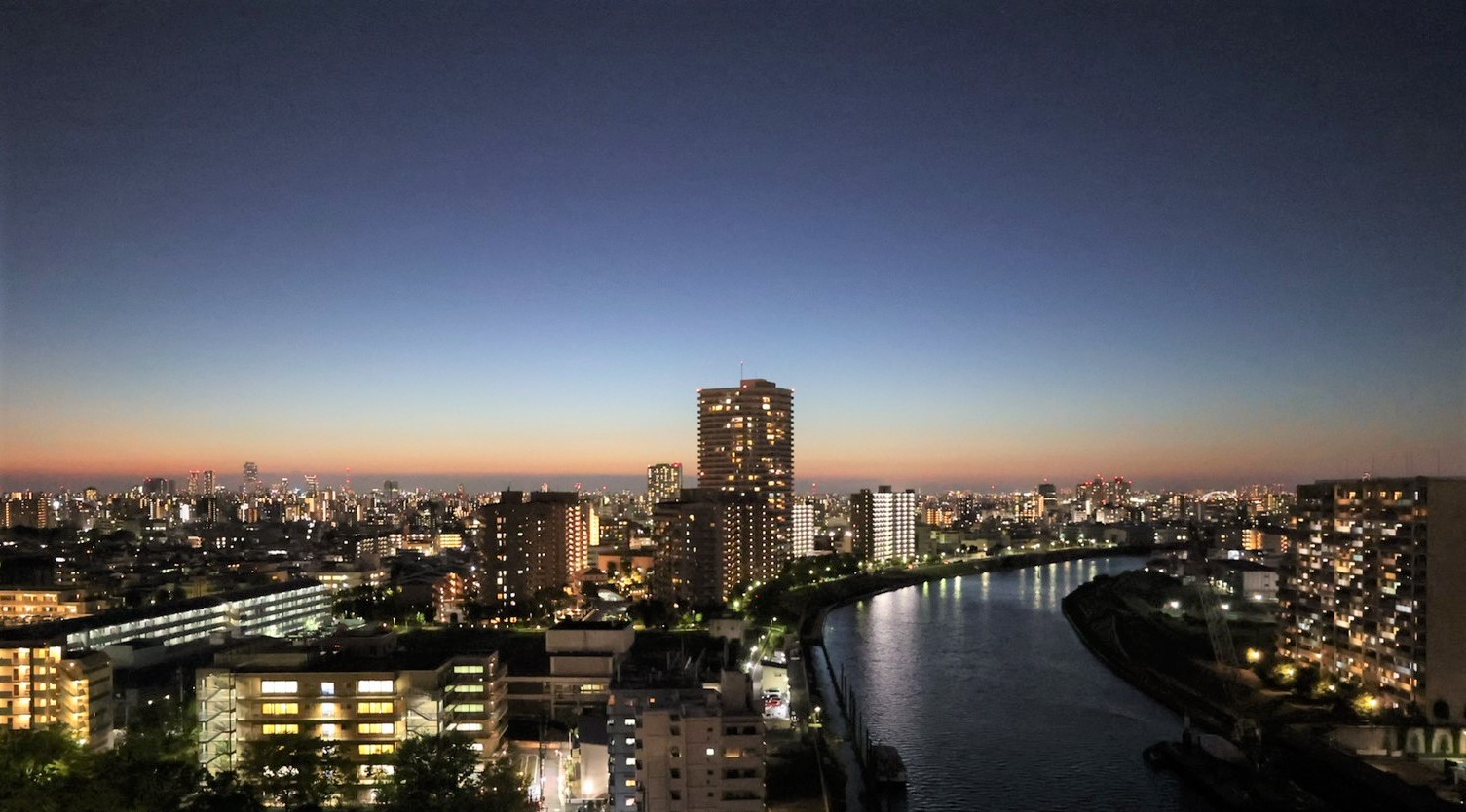 最上階住戸・隅田川を望む眺望（夜景）（2021年5月撮影） イメージ