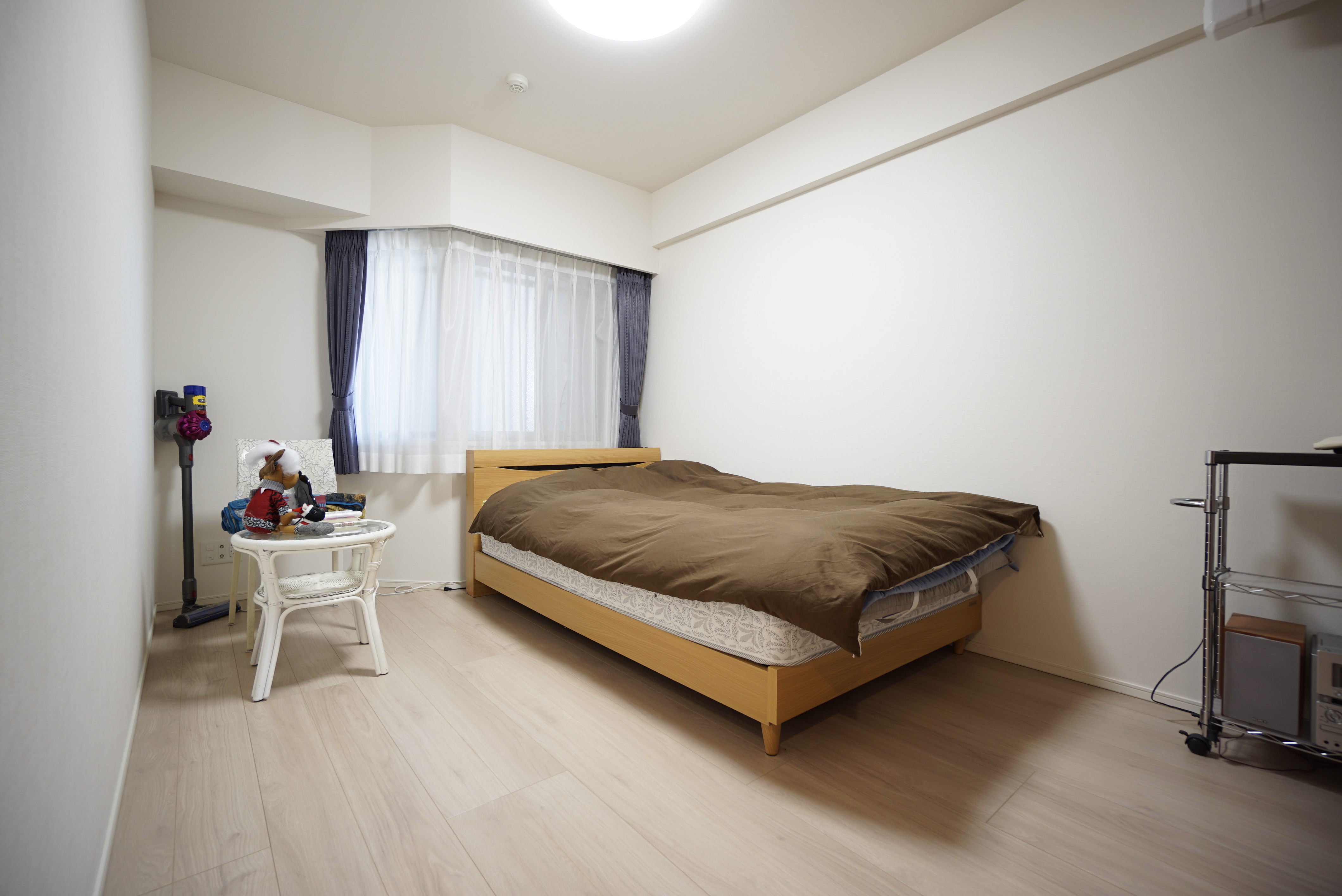■主寝室・6.3帖ある主寝室はベッドサイドにテーブルが置けるスペースもありテレワークなどにも最適です。 イメージ