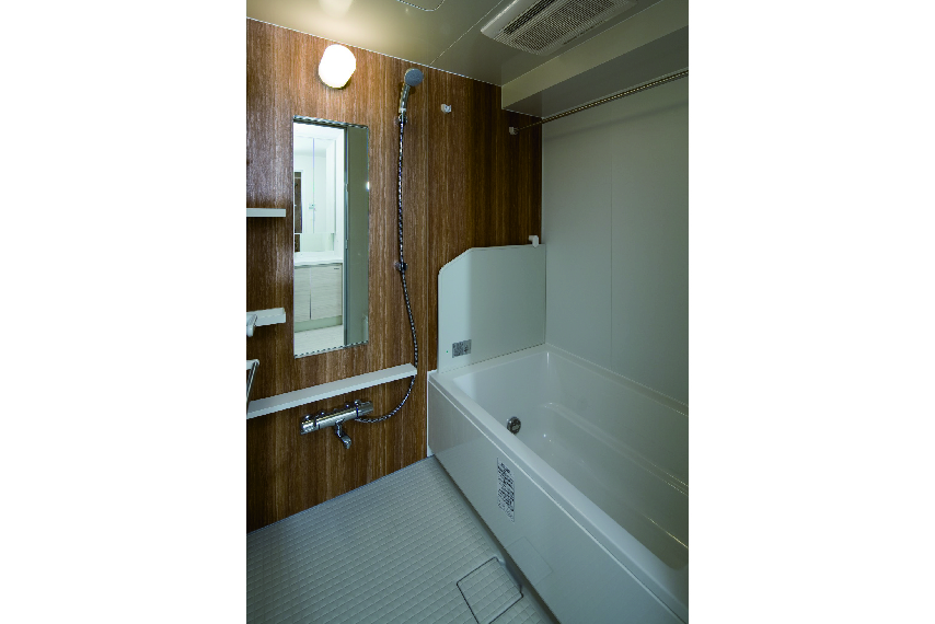 浴室乾燥機付きのユニットバス イメージ