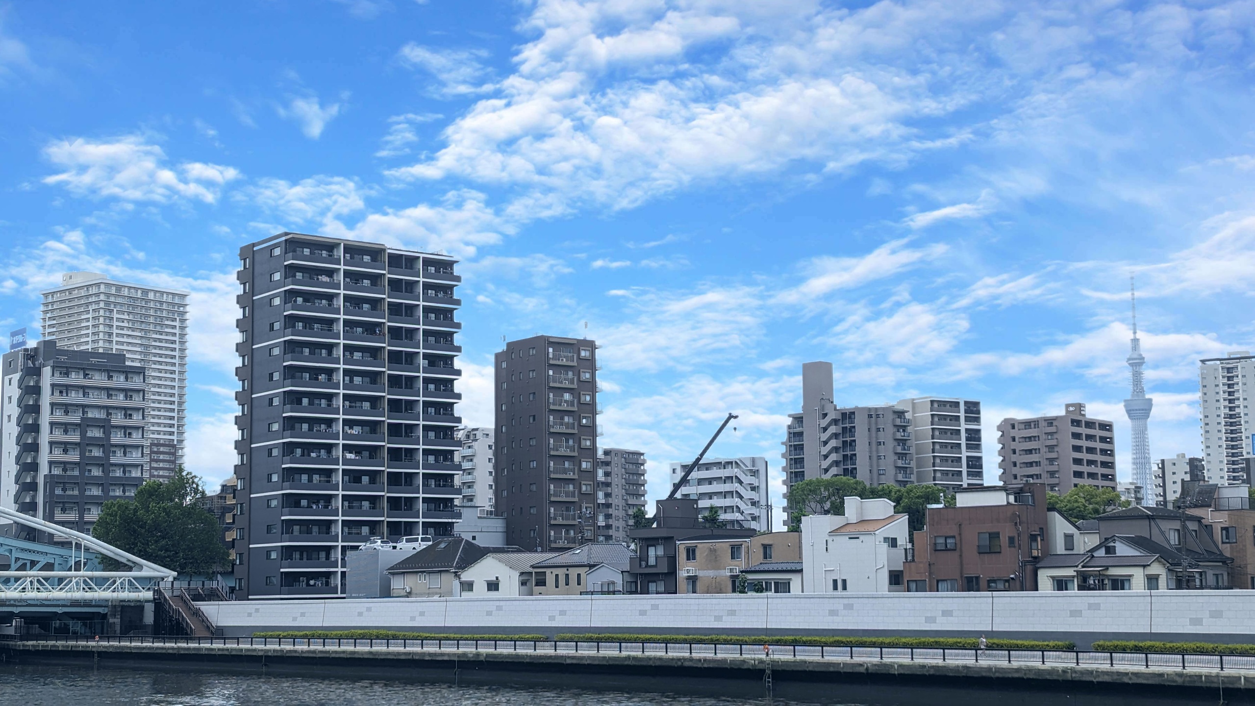 解放感あふれるリバーサイドマンション